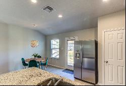 208 Stevens Smt, New Braunfels TX 78130