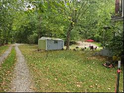 378 Union Campground Road, Letart WV 25253