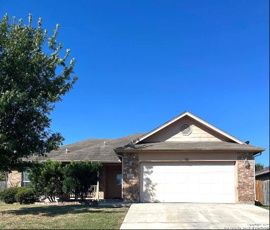 1614 CALVIN LOOP, New Braunfels TX 78130