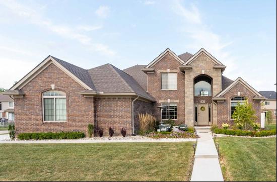 19477 SPRINGBROOK Drive, Macomb MI 48044