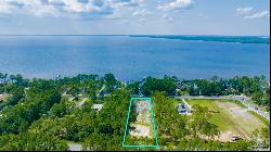 6725 East Bay Blvd, Navarre FL 32566