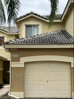 2434 Cordoba Bnd, Weston FL 33327