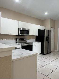 2434 Cordoba Bnd, Weston FL 33327