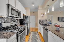 41 E 8TH Street #1801, Chicago IL 60605