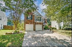 9404 Chastain Walk Drive, Charlotte NC 28216