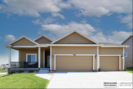 11301 Slayton Street, Papillion NE 68046