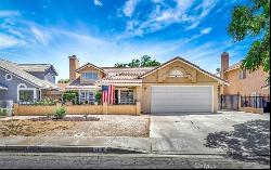 1130 Lisa Court, Lancaster CA 93535