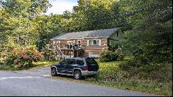 795 Memorial Drive NE, Winthrop ME 04364