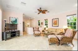 254 Oak Hammock Circle SW, Vero Beach FL 32962