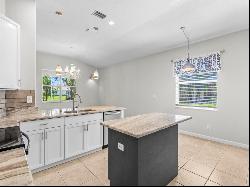 3801 Kitty Hawk Lane SW, Vero Beach FL 32968