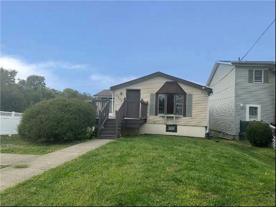 2528 Orchard St, White Twp - Bea PA 15010