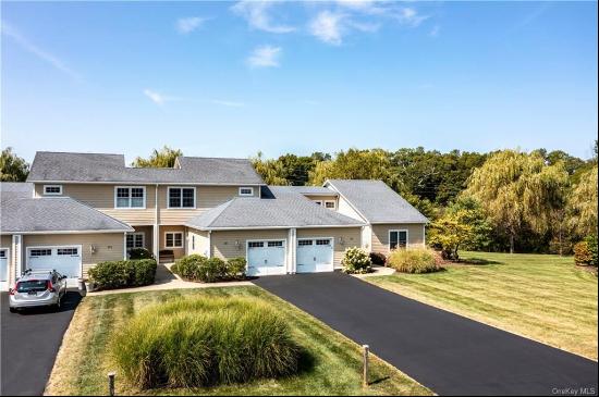 385 Laurel Lane, Rhinebeck NY 12572