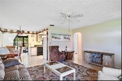 3710 Thunderbird Hill Circle, Sebring FL 33872