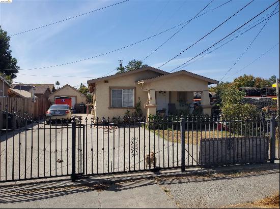 1955 S El Dorado St, Stockton CA 95206