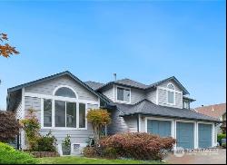 3832 46th Avenue NE, Tacoma WA 98422