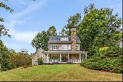 Stunning, Renovated Estate Home In Prestigious Chattahoochee River Club