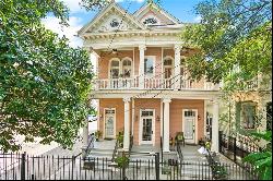 1922 Prytania Street Unit 1922, New Orleans LA 70130