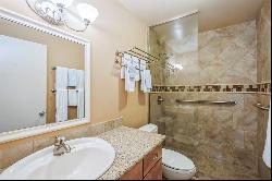 1115 S Plymouth Court #605, Chicago IL 60605