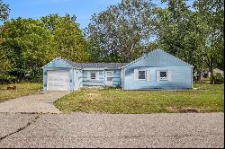 205 Glendale Avenue, Pennfield Twp MI 49017