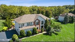 8 Nolan Drive, Millstone NJ 08510