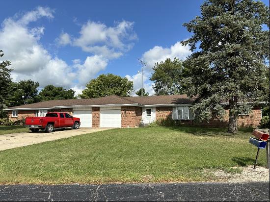 1194 E 2915N Road #1, Clifton IL 60927