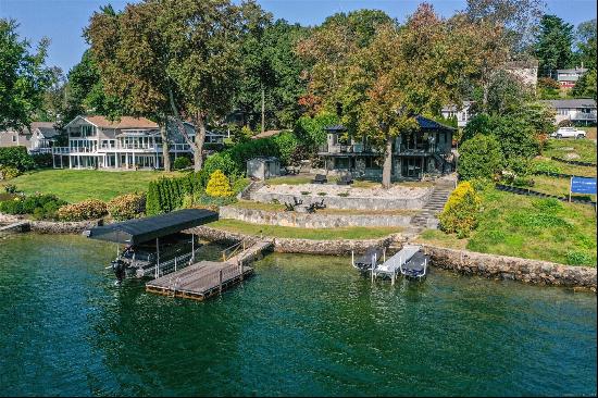 68 S Lake Shore Drive, Brookfield CT 06804