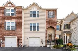 5388 Spring Ridge Drive W, Lower Macungie Twp PA 18062