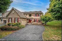 456 Crescent Drive, West Chester PA 19382