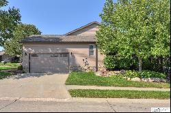 15764 Hartman Avenue, Omaha NE 68116