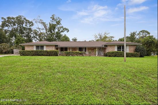 2148 Foxwood Drive, Orange Park FL 32073