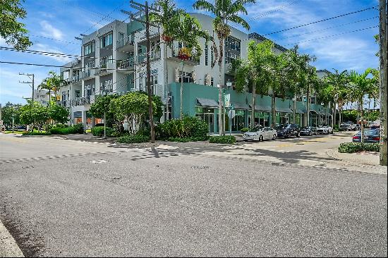 185 NE 4th Avenue #206, Delray Beach FL 33483