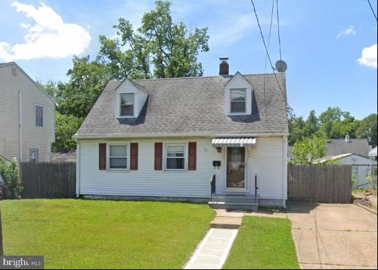 533 N Oakland Avenue, Runnemede NJ 08078