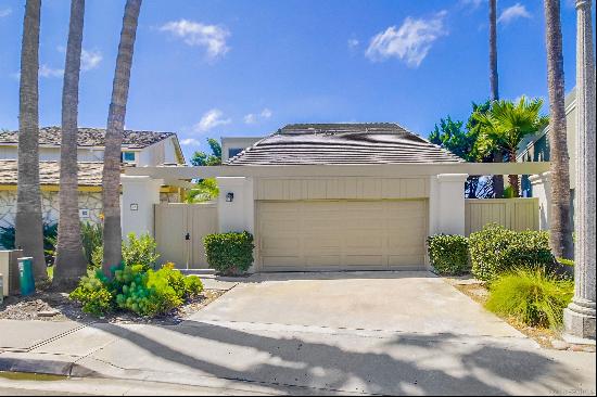 22 Half Moon Bend, Coronado CA 92118