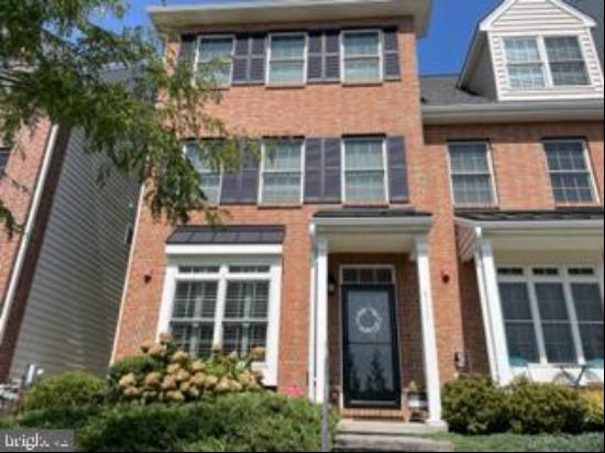 611 W Mulberry Street, Kennett Square PA 19348