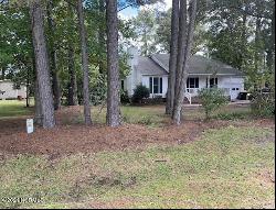 5679 Edith Road, Ayden NC 28513