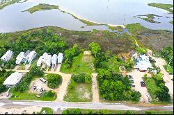 216 E Bay Shore Dr, St. George Island FL 32328