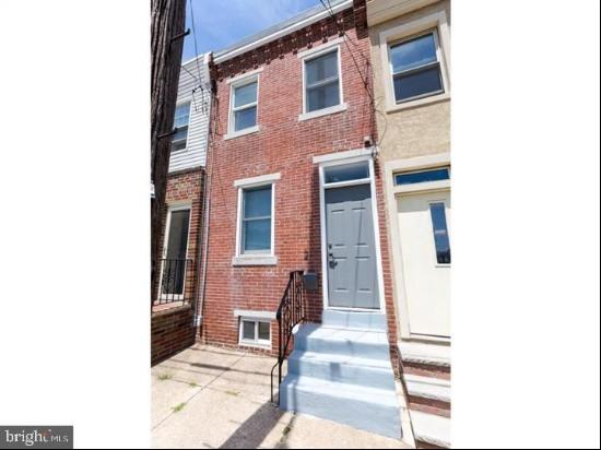 217 Earp Street, Philadelphia PA 19147