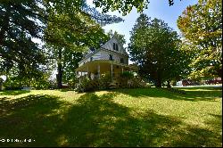 2 Mill Street, Hagaman NY 12086