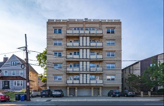 795 Avenue C Unit 3D, Bayonne NJ 07002