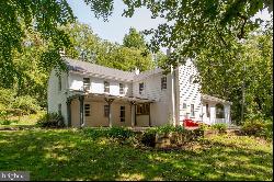 2117 Gallows Hill Road, Kintnersville PA 18930