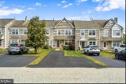 604 Longwood Road, Collegeville PA 19426