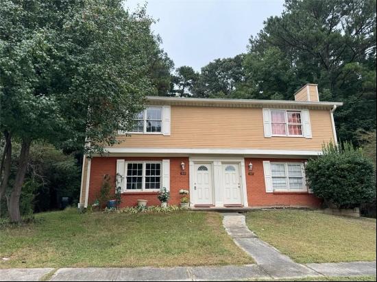 1209 Osceola Court, Tucker GA 30084