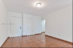 9170 Fontainebleau Blvd Unit 403, Miami FL 33172