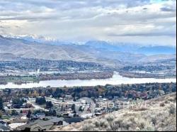 788 NE Tyler Place, East Wenatchee WA 98802