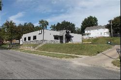 1926 Howard Street, St Joseph MO 64501