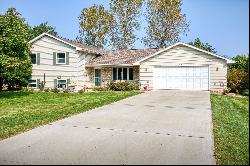 3190 CREEKVIEW Lane, Appleton WI 54915