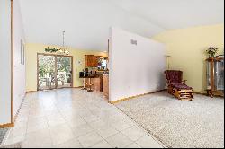 3190 CREEKVIEW Lane, Appleton WI 54915