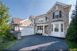 2820 Lenape Way, Forks Twp PA 18040