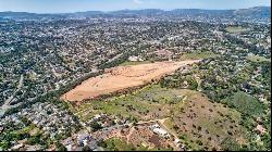 Vacant land off El Dorado, Escondido CA 92025