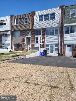 4215 Fairdale Road, Philadelphia PA 19154